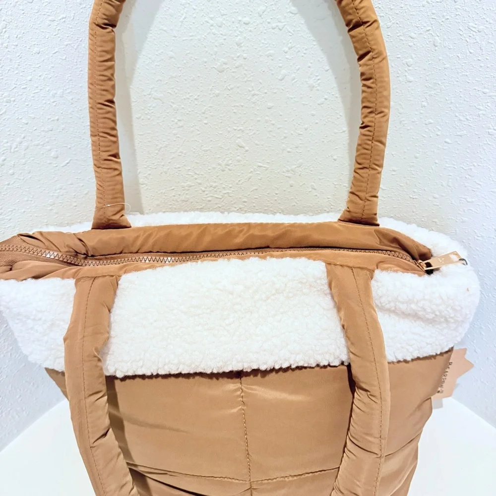BearPaw double strap